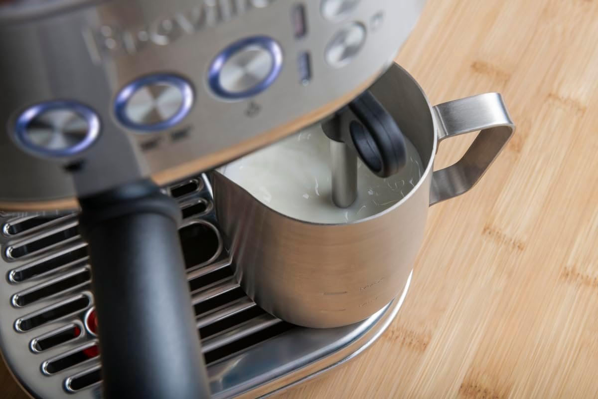 Breville the Bambino Plus Espresso Machine with Auto Milk Frother, Espresso Maker with Seconds Heat Up, Cappuccino & Latte Machine for Home, BES500BST, Black Stainless Steel