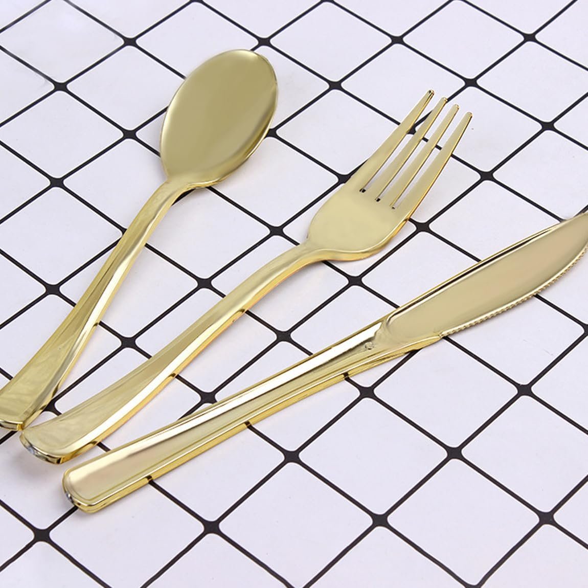 75Pcs Gold Disposable Plastic Cutlery, Plastic Heavy Duty Utensils for Parties, Gold Silverware Cutlery Set Include 7.4In Forks and 6.9In Spoons, 7.9In Knives (75Pcs)