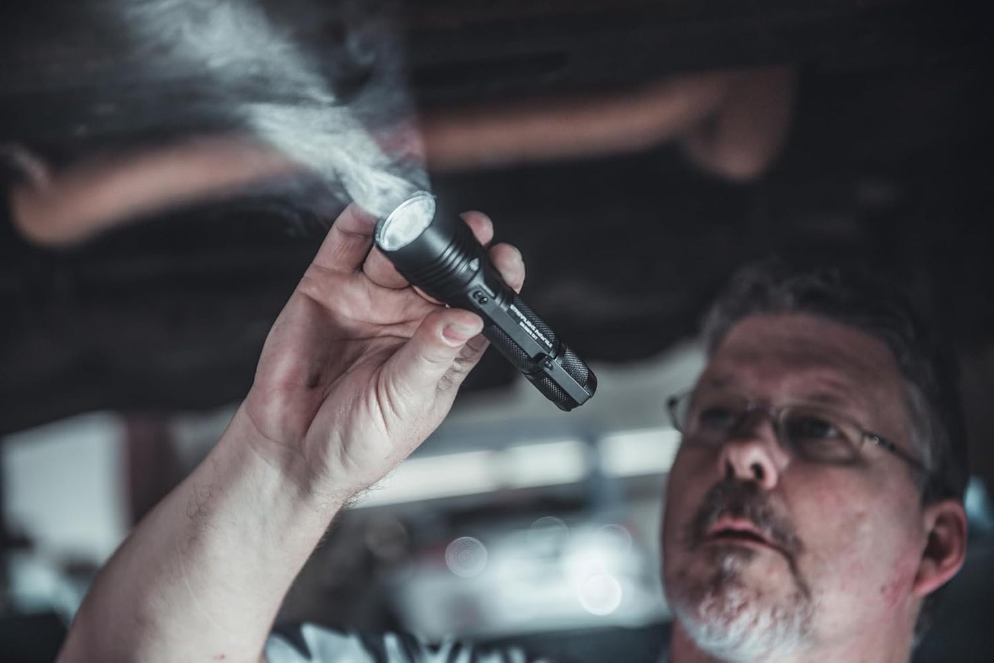 Streamlight 88084 ProTac HL-X Includes Rechargeable Battery USB Cord & Holster Clam Tactical Flashlights - 1000 Lumens