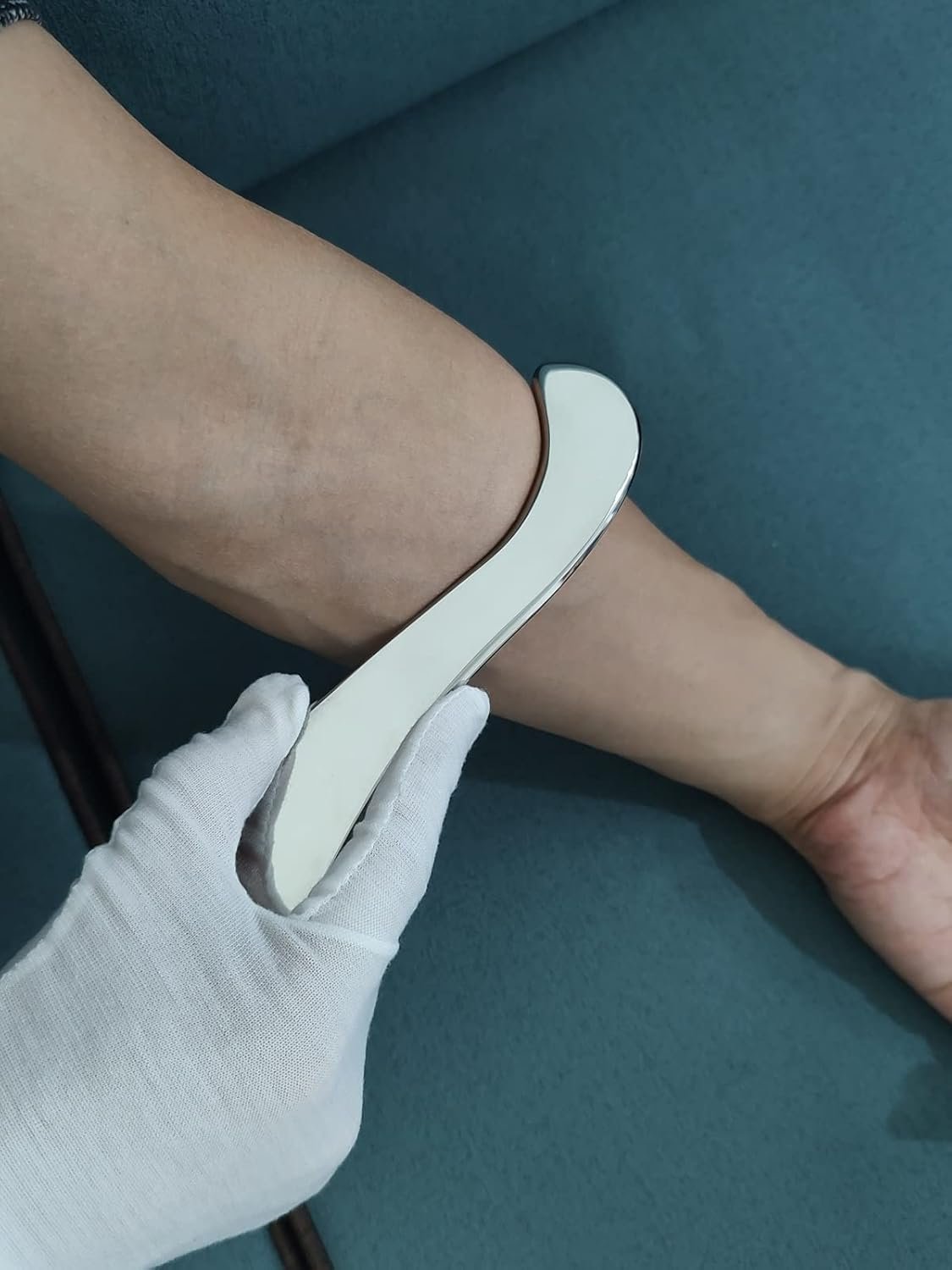 Medical Grade Stainless Steel Gua Sha Scraping Massage Tool -IASTM TOOL- Body Care Scraping Massage Tool - Relaxing Soft Tissue Tools - Reduce Neck,Back,Arm muscle Pain(Robulove-8)