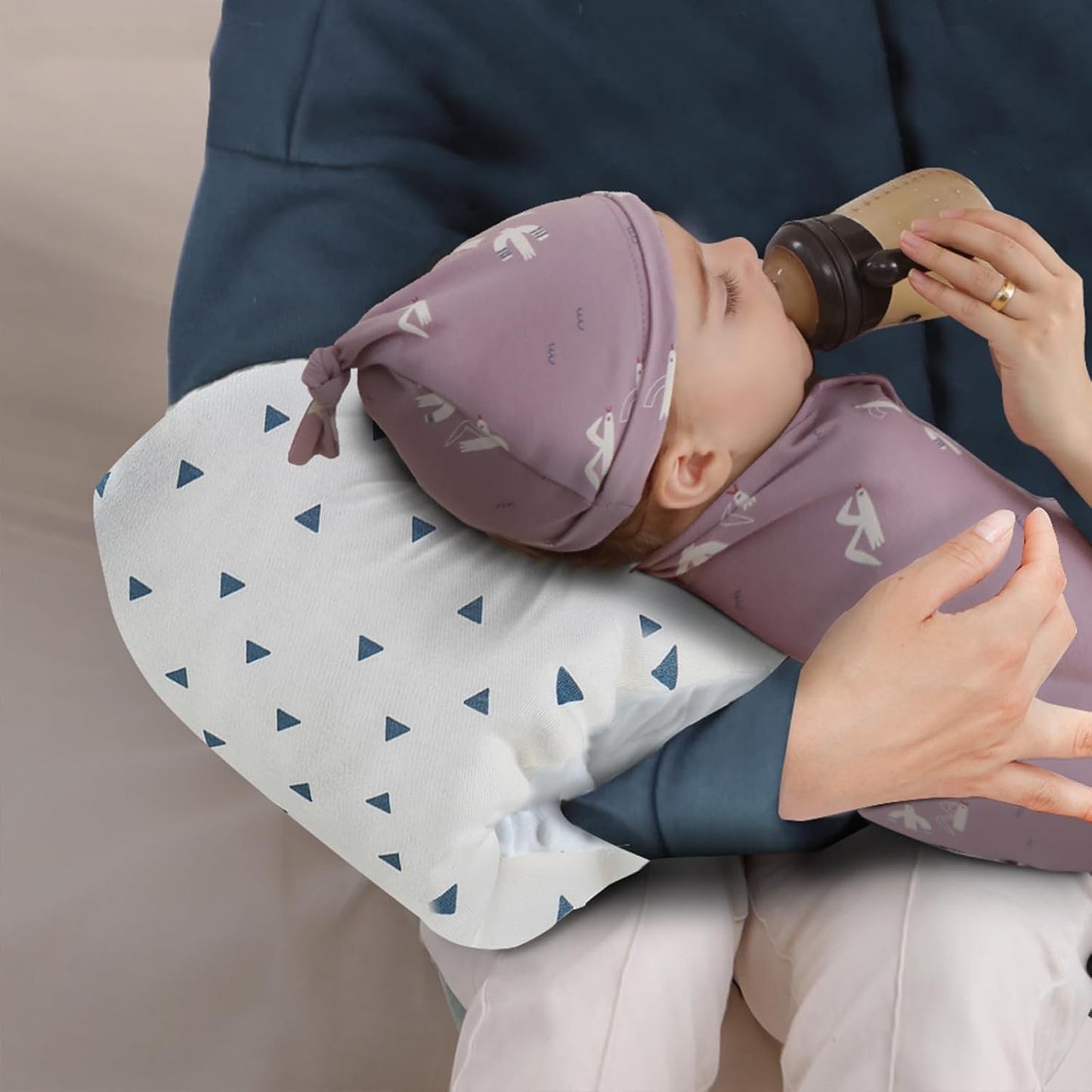 Comfortable Cradle Pillow,Nursing Pillow for Breastfeeding,Breastfeeding Pillow and Head Support Pillow,Nursing Pillow Bringing You Comfort