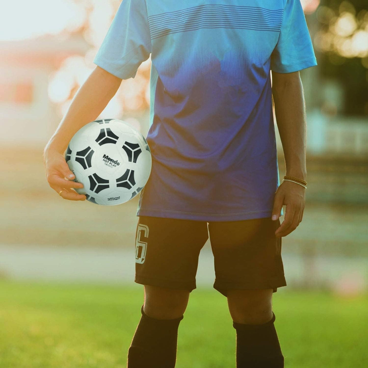 Mondo Toys - 01047 Hot Play Tango PVC Football - for Girls/Boys - White