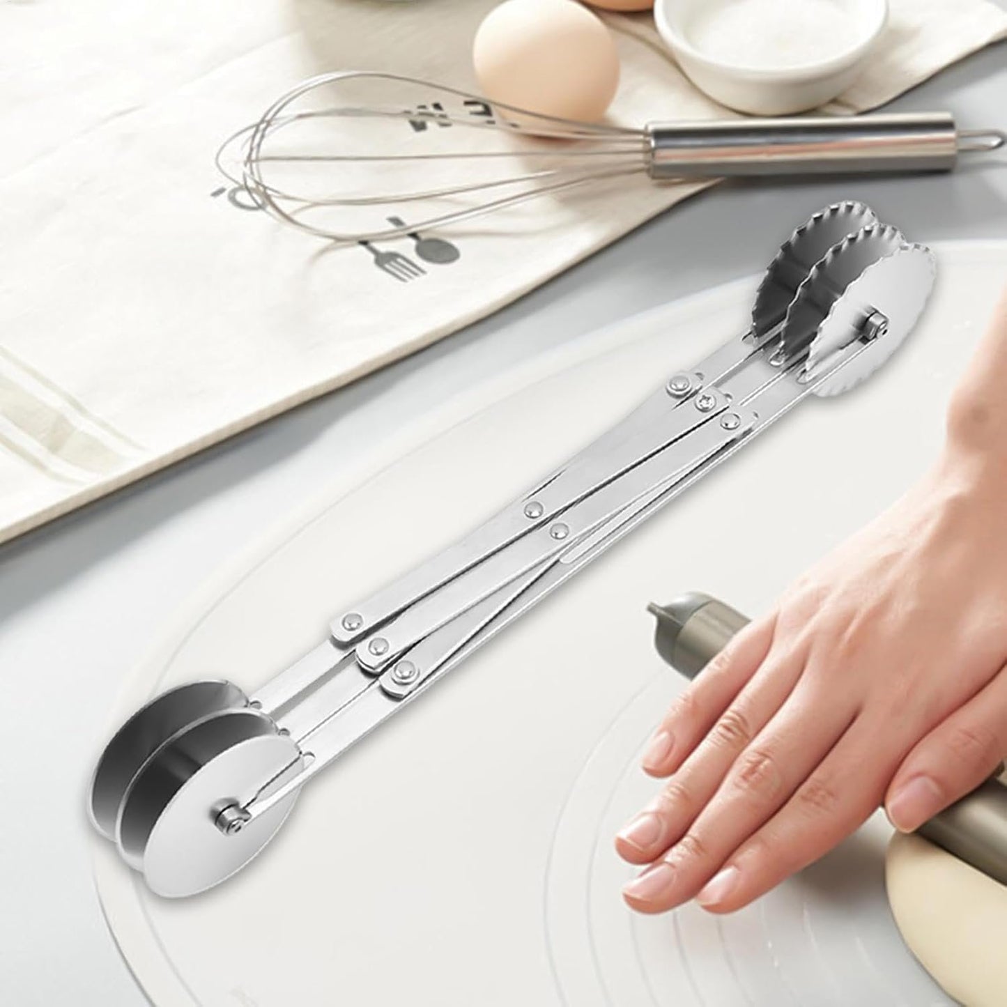 GkgWuxf Pasta Cutter Roller | Pizza Pie Roller Pasta Tools Slicer - Kitchen Gadget Ravioli Pizza Noodle Cutter Wheel for Fast Household Kitchen Food Prep