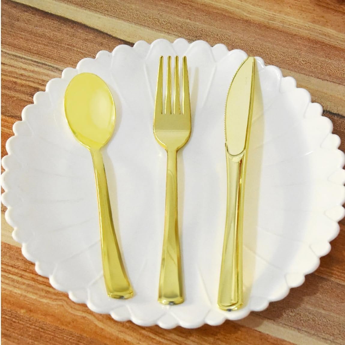 75Pcs Gold Disposable Plastic Cutlery, Plastic Heavy Duty Utensils for Parties, Gold Silverware Cutlery Set Include 7.4In Forks and 6.9In Spoons, 7.9In Knives (75Pcs)