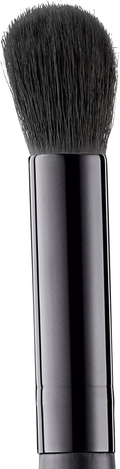 e.l.f. Flawless Concealer Brush, Vegan Makeup Accessory, Blends and Brightens Easily for Gentle Airbrush Effect