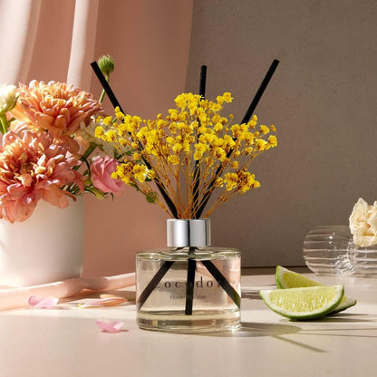 COCODOR Preserved Real Flower Reed Diffuser - April Breeze - 200ml - Reed Diffuser Set, Oil Diffuser & Reed Diffuser Sticks, Room Décor & Office Décor, Home Fragrance, Gift