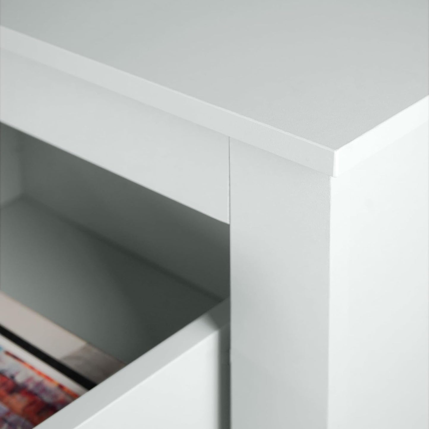 WeHome Modern Bedroom Chest of Drawers, Como Chest of 4 Wooden Drawers, Space-Saving Chest of Drawers, 100 x 40 x 70 cm, Chest of Drawers for Bedroom and Living Room with Chrome Handles (White)