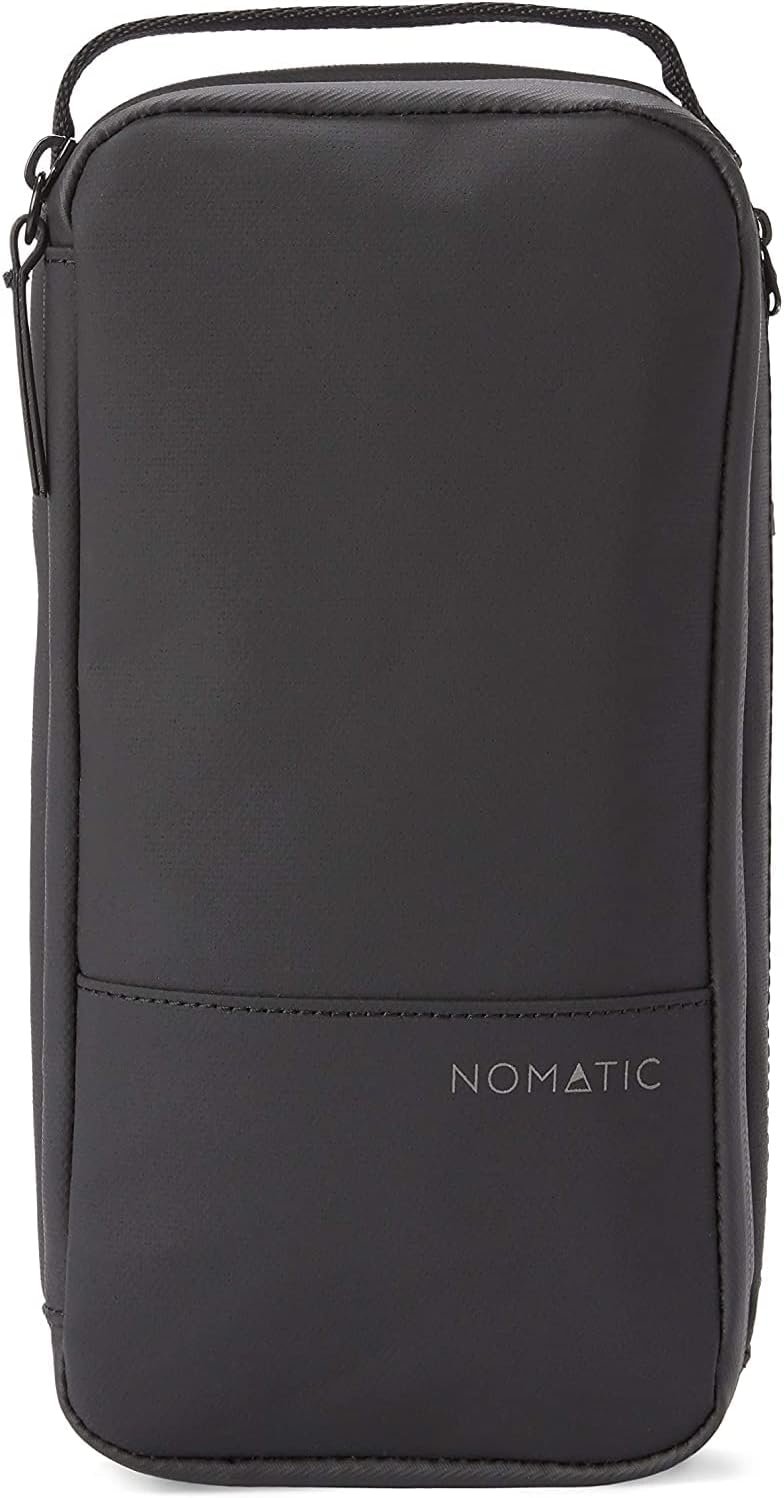 NOMATIC Toiletry Bag for Travel - Great for Travel Size Toiletries - Travel Essentials Wash Bag - Travel Makeup Bag, (Black), ãƒ–ãƒ©ãƒƒã‚¯, Toiletry Bag, Small V2