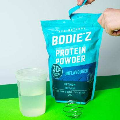 BODIE’Z Whey Protein Water Powder - 30g Protein Per Serve, Less than 1g Sugar Fat and Carbs 11 Vitamins and Minerals, Supplement for Lean Muscle Growth and Recovery, Mix with Water, 760g Unflavoured