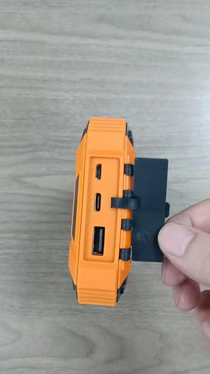 Power Ban,Solar Power Bank,Wireless Charger 20000mAh Built in 4 Cables,4outputs 15W Fast Charging Power Bank for All Mobile Devices 3 Inputs Solar Portable Charger with Dual Flashlights