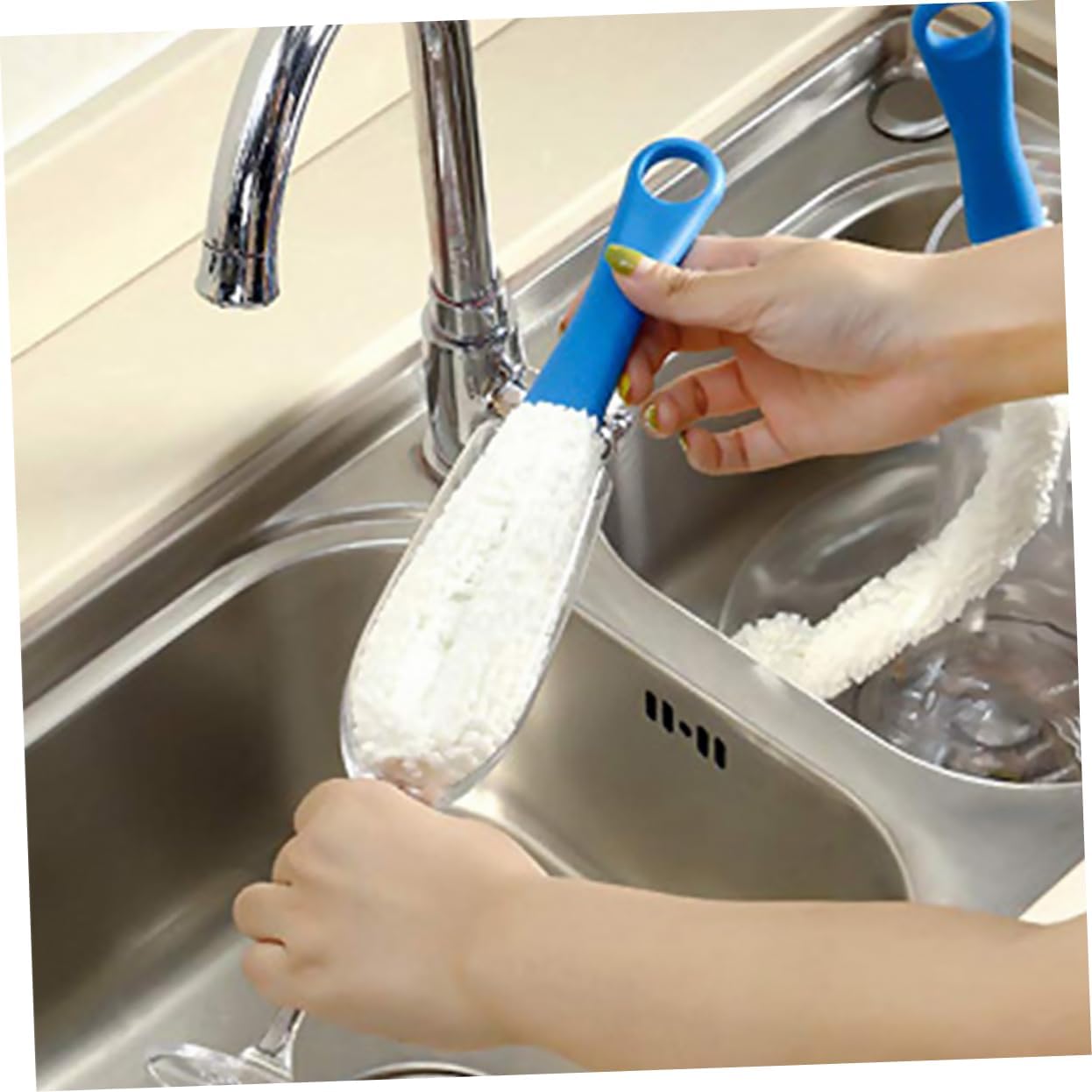 FOMIYES 3 Pcs Glassware Cleaning Tools for Wine Glasses Decanters Blue Bendable Brushes for Hard to Reach Stains Durable Kitchen Home Cleaning Essentials