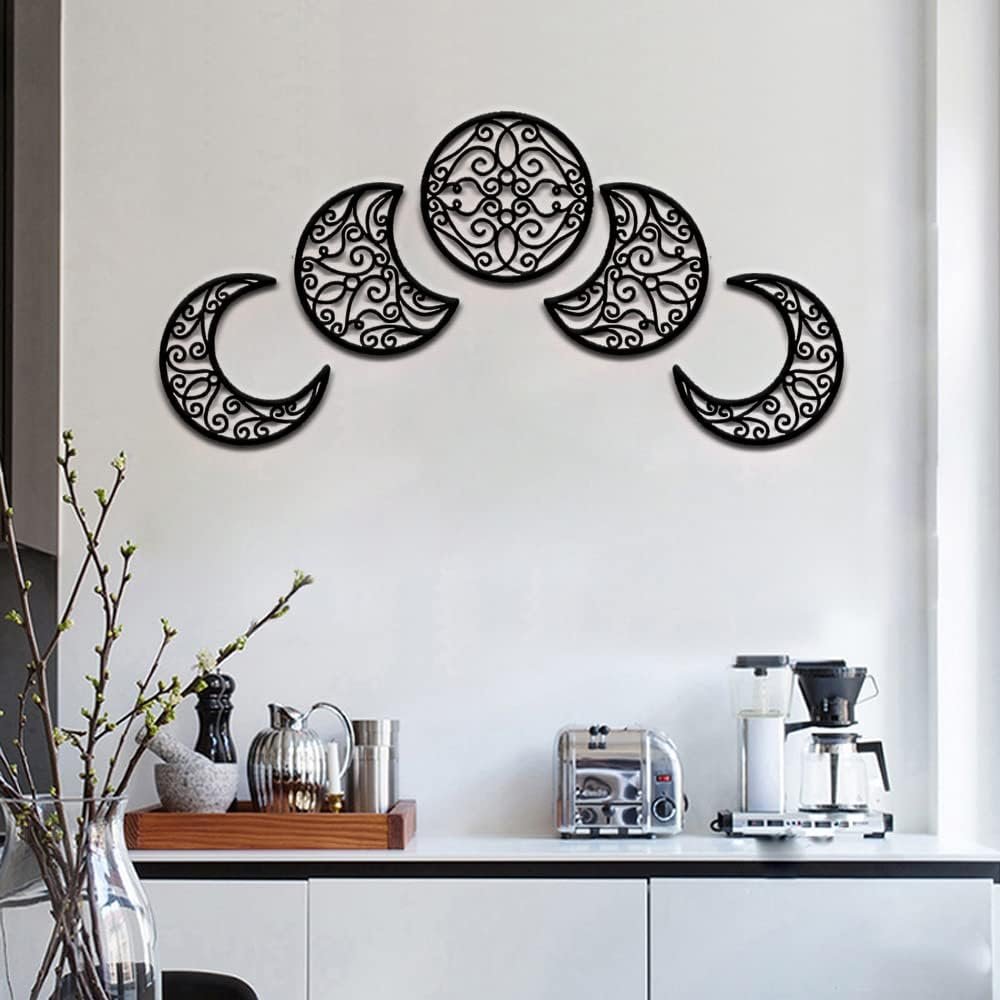 Moon Wall Decoration, Moon Phase Wall Art Decoration Hanging (5 Pieces) Nordic Wood Moon Appearance Natural Design Moon Interior, Boho Bedroom Decor Home Wall Decor (Black)