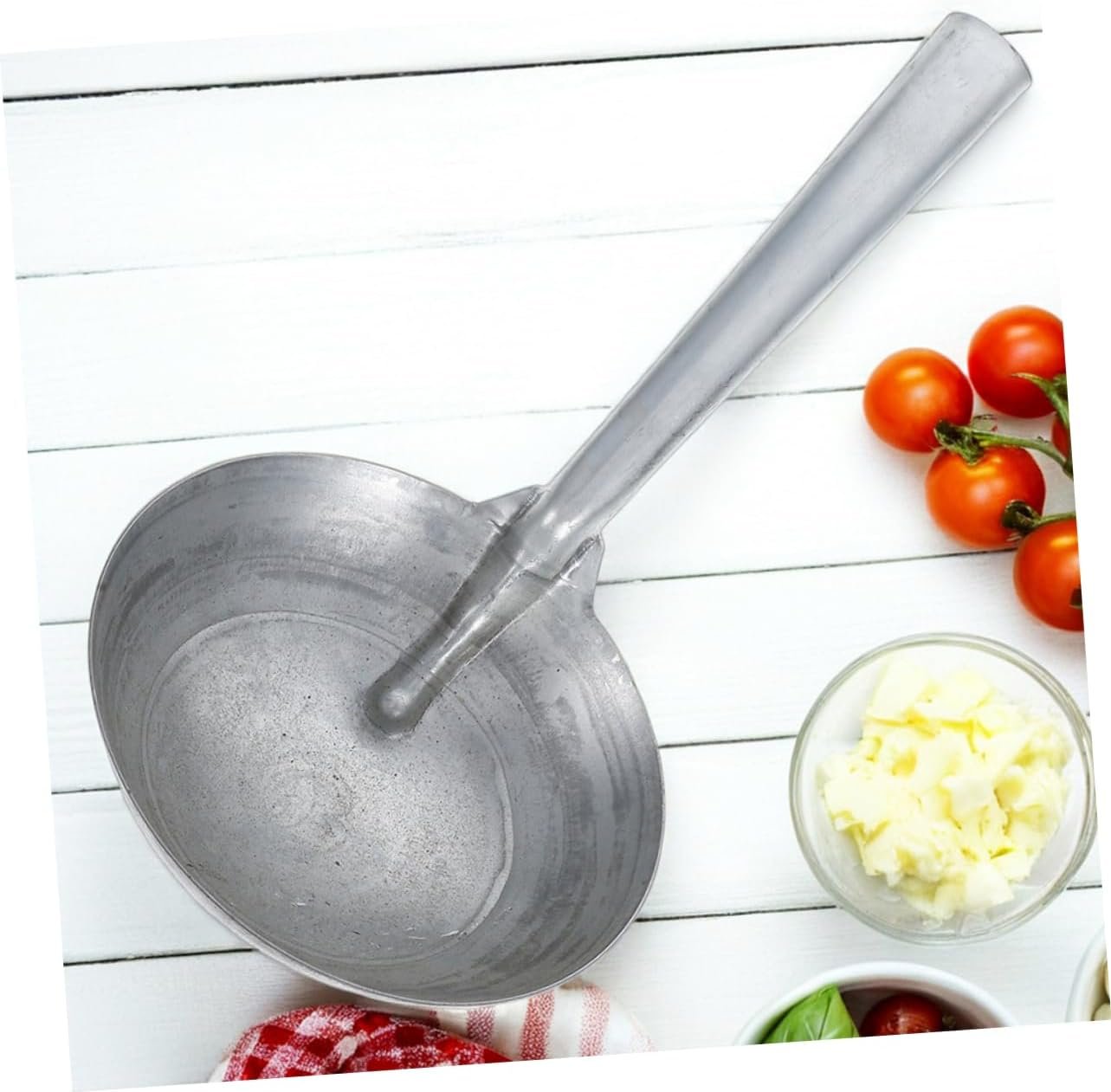 Totority Iron Ladle Spoon for Feeding and Watering Heavy Duty Horse Feed Scoop for Livestock Durable Iron