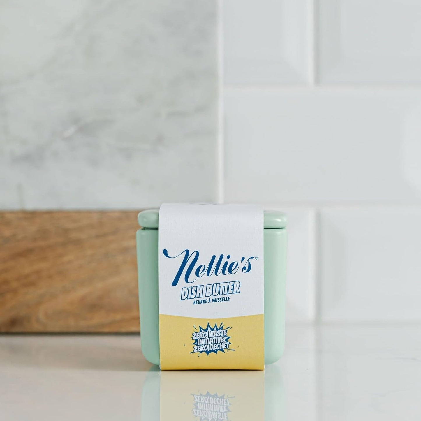 Nellie's Dish Butter - Zero-Waste Alternative to Liquid Dish Soap with Reusable Ceramic Container (Green) - Light Lemongrass Scent - Plastic-Free and Planet-Friendly Dishwashing - (Made in Canada)