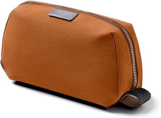 Bellroy Toiletry Kit, Water-Resistant Woven Toiletry Travel Bag (toiletries, Cologne, Shaving Accessories, Hairbrush, Toothbrush) - Bronze