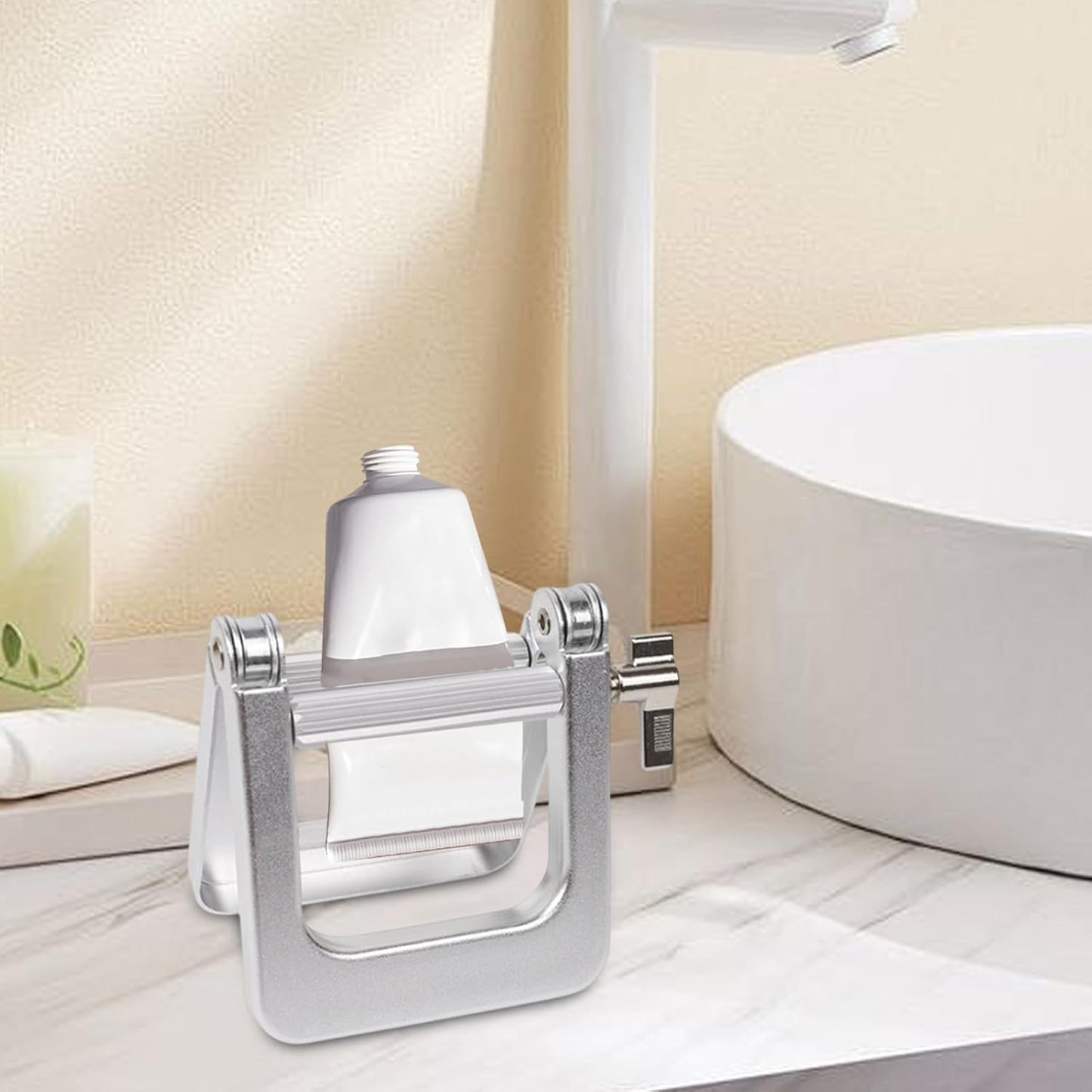 Toothpaste Squeezer, Aluminum Toothpaste Dispenser, Heavy Duty Tube Press Design, for Easy Squeezing, Bathroom Organizer Tool, Ointment, Hair Dye, Creams, Travel, Home, Family Use