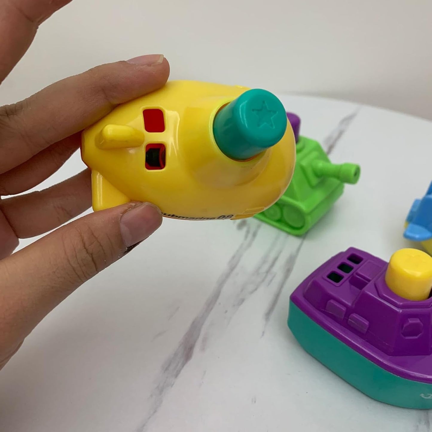 Baby Bath Sprayer Toy, Submarine Toddler Spray Toy, Fun Interactive Educational Sprinkler, Pool Beach Outdoor Water Play for Sink, Bathtub, Bathroom Shower, 3,54 x 2,56 x 1,97 pollici