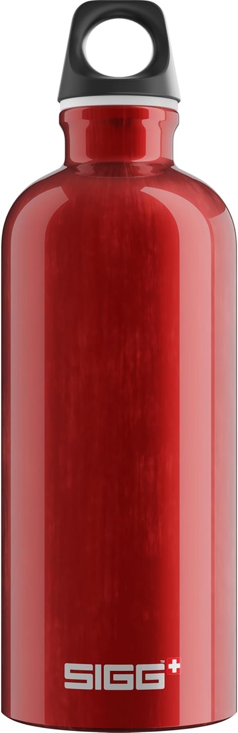 SIGG Aluminum Traveller Water Bottle (1.0 L), Black, Lightweight Reusable Water Bottles, Easy-Carry Leak Proof Water Bottle, Travel Bottles for On the Go, BPA-Free