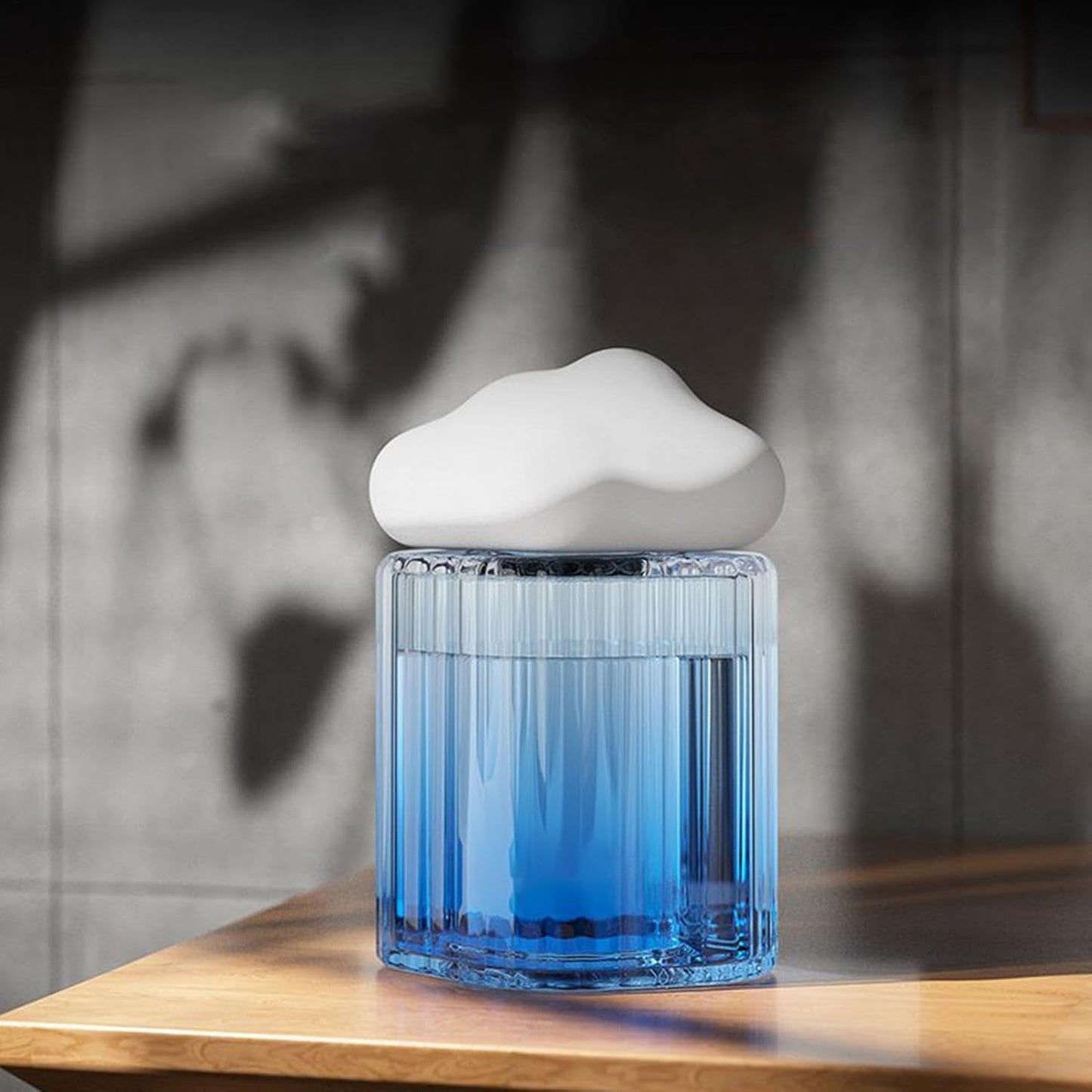 Car Fragrance Diffuser, Natural Air Freshener, Aromatherapy Car Diffuser with Stylish Cloud and Compact Design for Daily Commutes Road Trips or Long Drives, 1 Piece