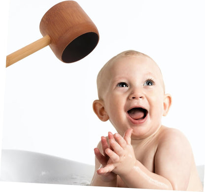 Amosfun Natural Water Ladle Ergonomic Bath Scoop for Hair Washing and Gardening Comfortable Grip for Rinsing and Watering Essential Bathroom Tool
