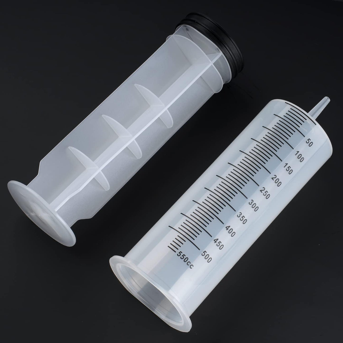 Plastic Syringe with Tube – 500ml Extra Large Syringe with Tubing and Tip Adapter – Safe and Individually Sealed - Ideal for Industrial Use, Science Labs, Watering, Glue Dispensing，Horse Feeding