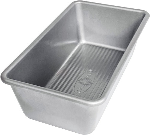 USA Pan Bakeware Seamless Nonstick Standard Bread Loaf Pan, 8 x 4.5 x 2.75