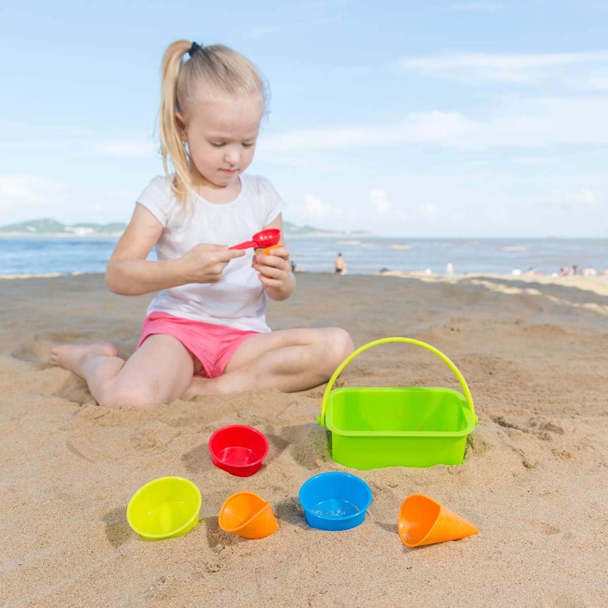 Hape Kids Ice Cream Shop Sand Toys Set - Beach and Sandbox Play Kit with Ice Cream Scoop and Molds - Summer Outdoor Toys with Storage Container