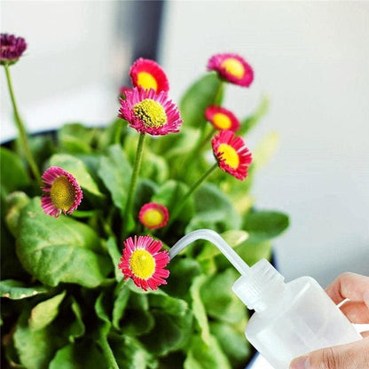 Practical ProcessedWatering Bottle Squeeze Watering Can Plant Flower Watering Tools 250Ml Squeeze Bottle with Narrow Curved Nozzle