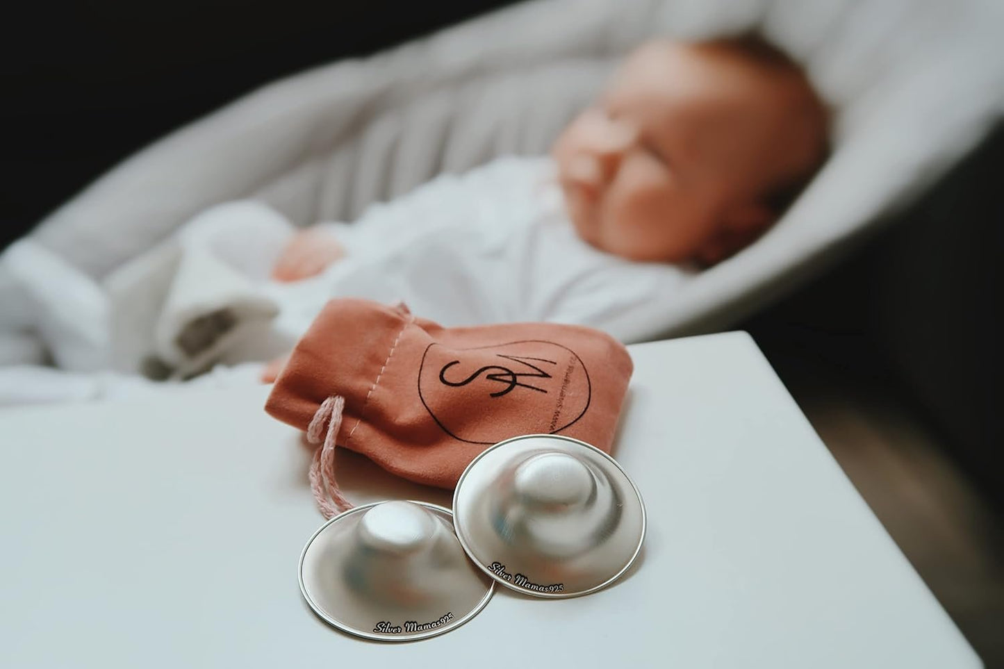 Silver Mamas Nursing Cups for Nursing Newborn, Silver Nipple Covers Breastfeeding, 925 Silver Nursing Shields, Healing Cups, Newborn Essentials Must Haves, Soothe Sore and Cracked Nipples (Medium)