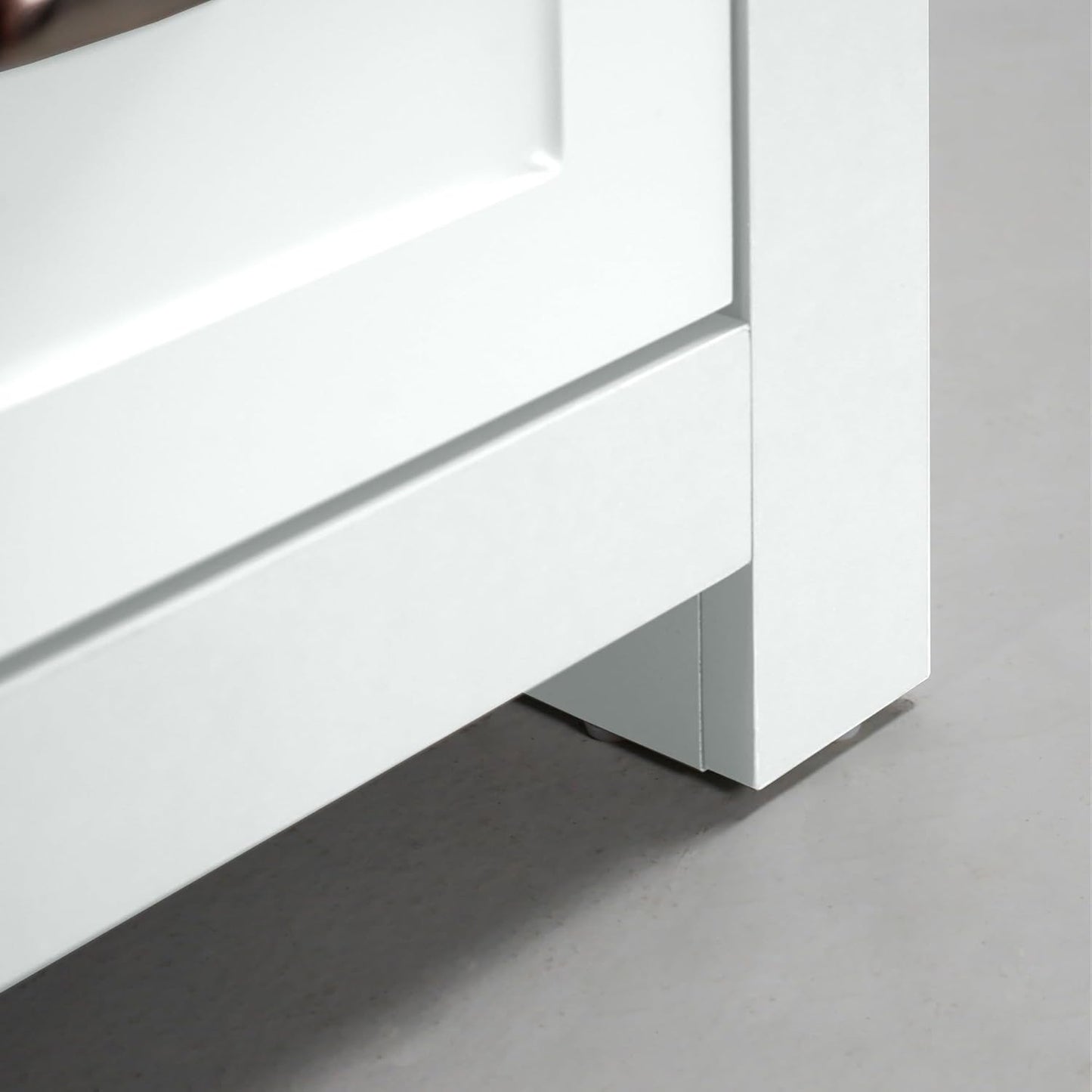 WeHome Modern Bedroom Chest of Drawers, Como Chest of 4 Wooden Drawers, Space-Saving Chest of Drawers, 100 x 40 x 70 cm, Chest of Drawers for Bedroom and Living Room with Chrome Handles (White)