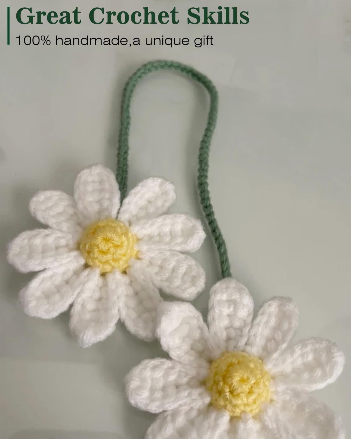 Crochet Daisy Car Accessories for Women Cute Rear View Mirror Hanging Charms Handmade Daisy Flower Gifts for Crochet Lovers Car Decor Automotive Interior Aesthetic(White)