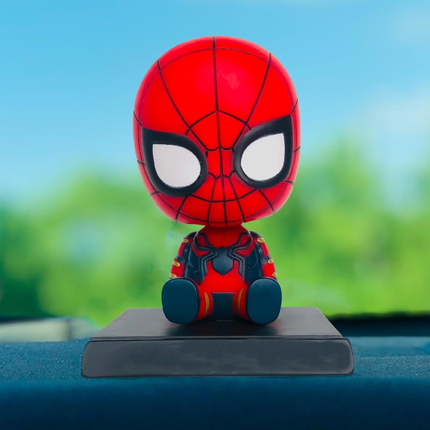 ITUBLE Bobbleheads Car Dashboard Decorations Cute Bobblehead Figures Dash Board Decor Auto Doll, Western Anime Car Ornaments Accessories Interior for Men Women with Phone Holder