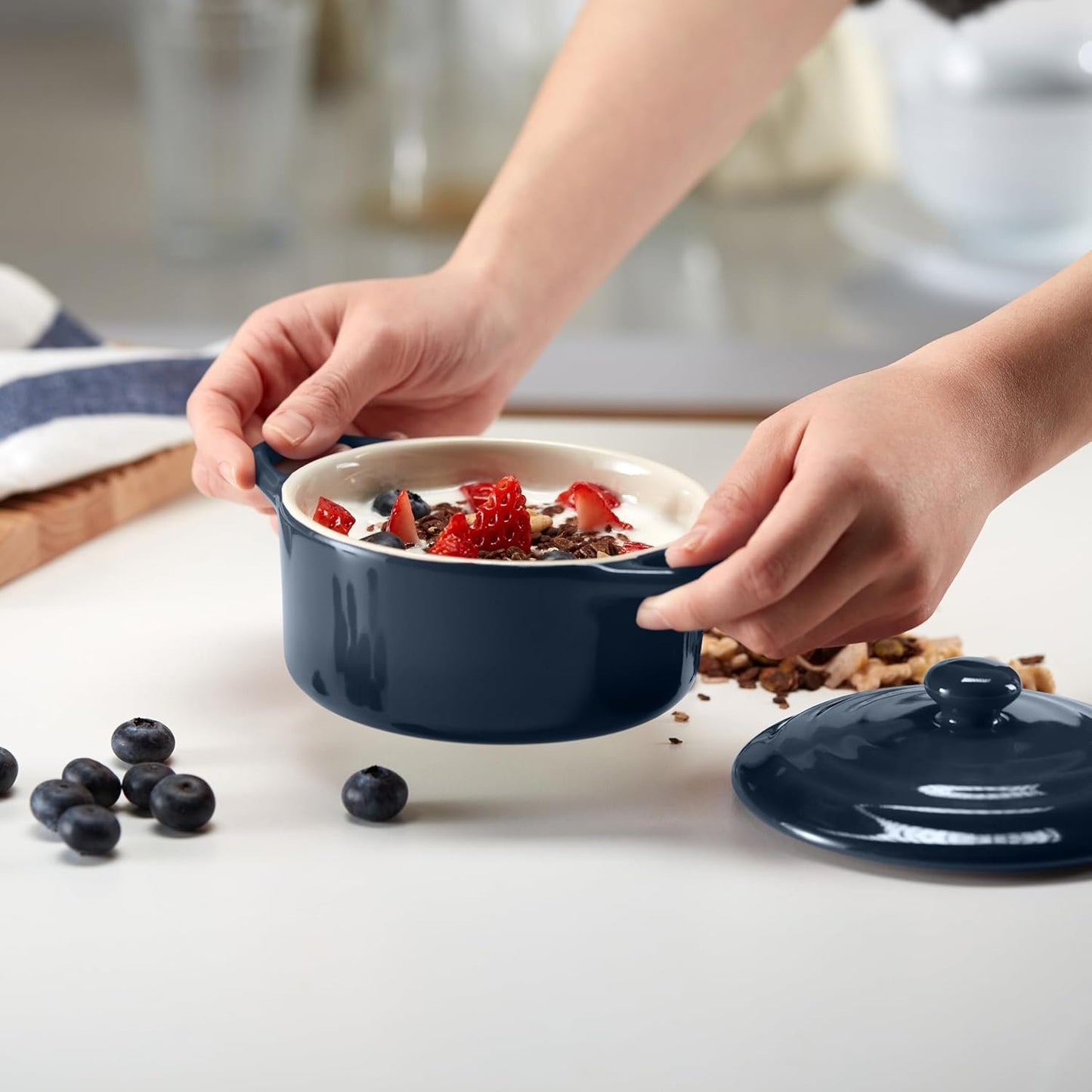 Kook Ceramic Mini Cocotte Set, Small Casserole Dishes with Lids and Handles, Individual Baking Ramekins, Oven, Microwave & Dishwasher Safe, Stoneware, 12 oz, Set of 4, Navy