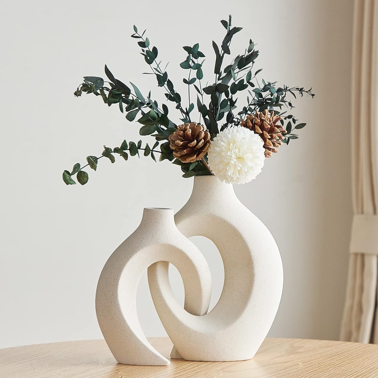 Abizarch 2Pcs Hollow Ceramic Vase Set, Nordic Modern Boho ins Style Decorative Ceramic Aesthetic Flower Vase for Home Decor, Large Modern Ceramic Flower Vases for Wedding Party Dinner