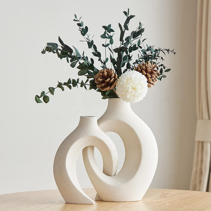 Abizarch 2Pcs Hollow Ceramic Vase Set, Nordic Modern Boho ins Style Decorative Ceramic Aesthetic Flower Vase for Home Decor, Large Modern Ceramic Flower Vases for Wedding Party Dinner