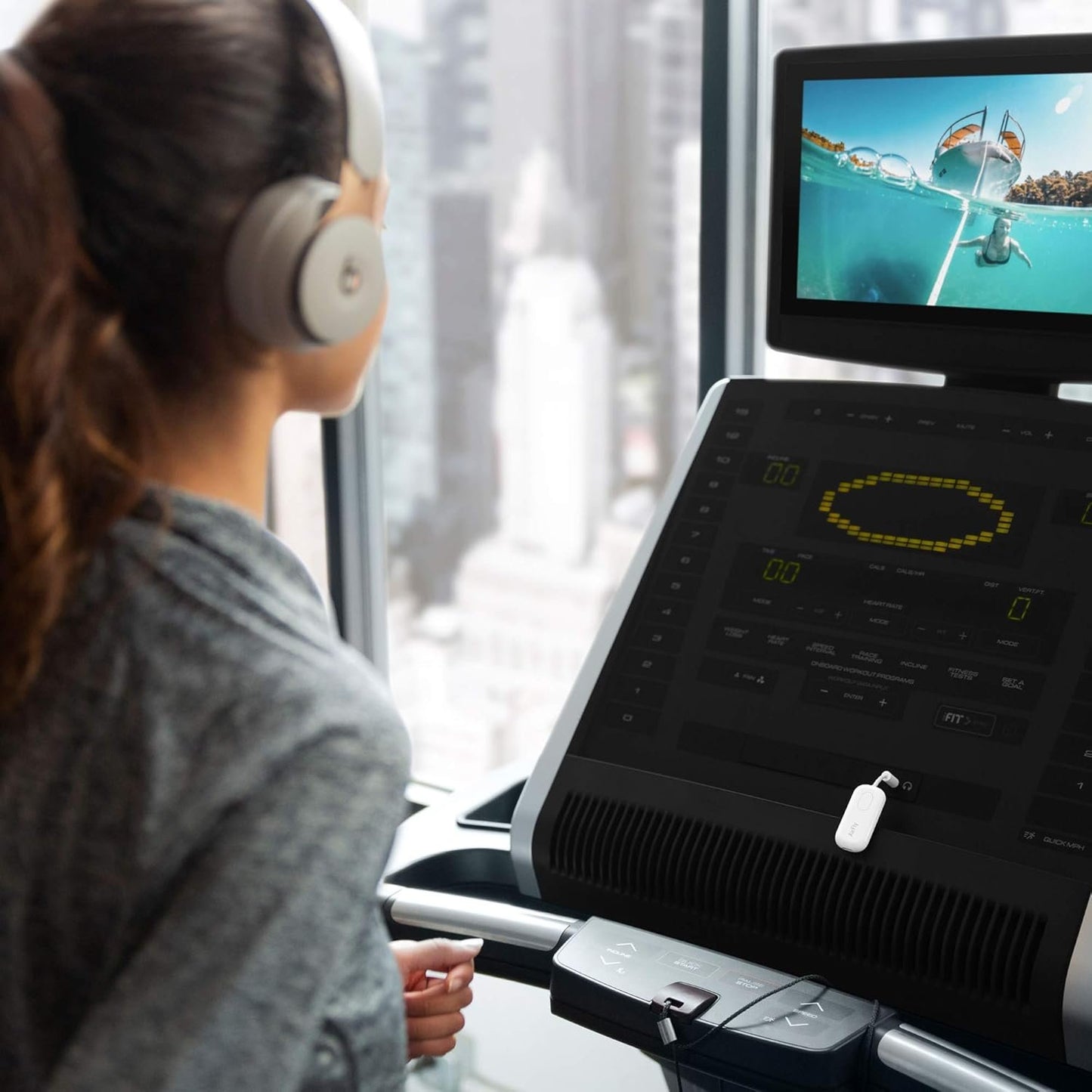 Twelve South 4353 Airfly Pro | Wireless Transmitter/Receiver with Audio Sharing for Up to 2 Airpods/Wireless Headphones to Any Audio Jack for use On Airplanes, Boats or in Gym, Home, Auto