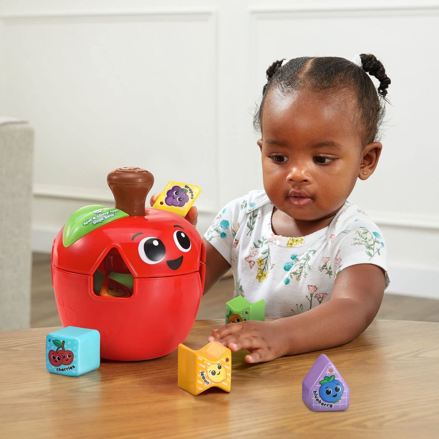 LeapFrog Spin and Change Apple Shape Sorter (English Version)