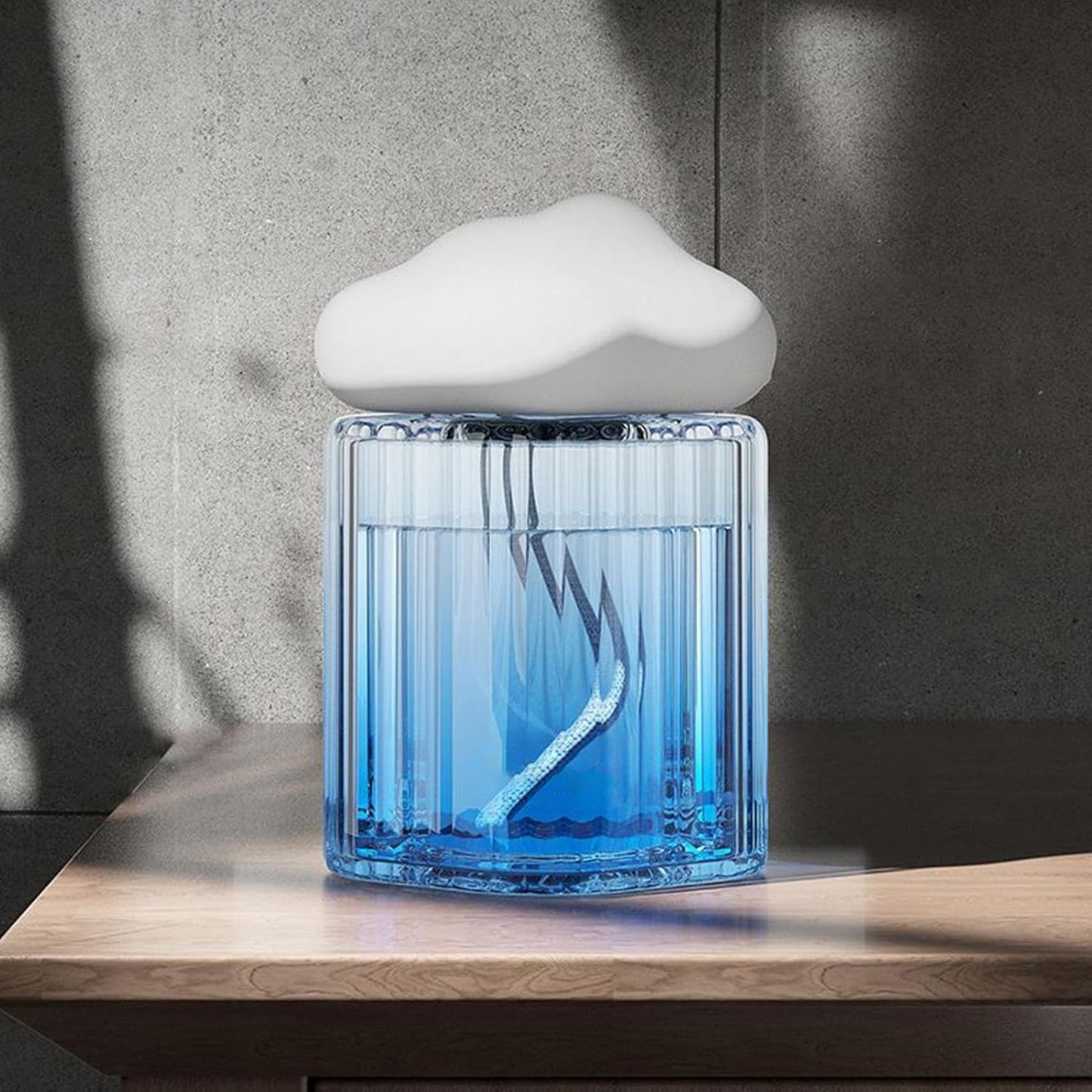Car Fragrance Diffuser, Natural Air Freshener, Aromatherapy Car Diffuser with Stylish Cloud and Compact Design for Daily Commutes Road Trips or Long Drives, 1 Piece
