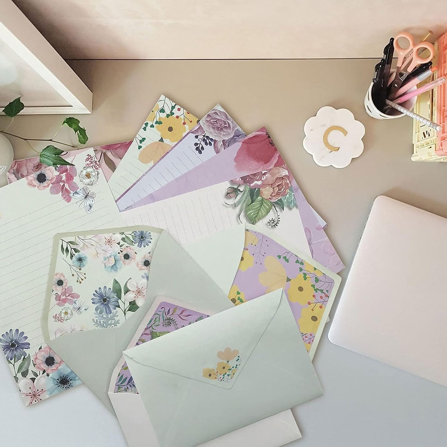 SCStyle Stationary Paper and Envelopes Set Contain 48Sheets Writing Paper 5.9X7.7Inch+24 Pcs A6 Cute Envelopes 4x6Inch with Water-Based Adhesive,Unique Flower Design-Stationary Set for Writing Letters