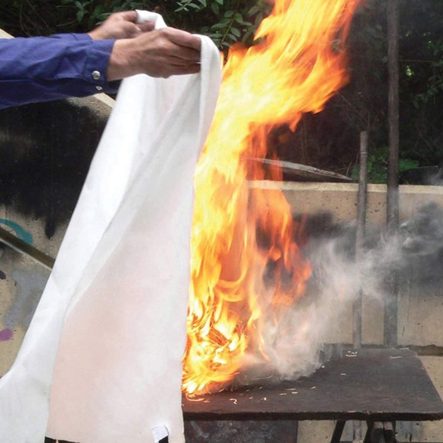 Tonyko Fiberglass Fire Blanket for Emergency Surival, Flame Retardant Protection and Heat Insulation