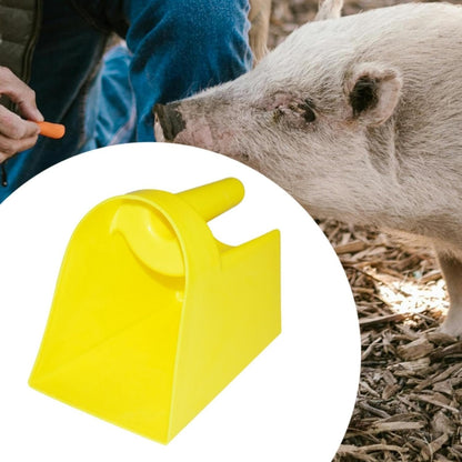 Generic Heavy Duty Grain Picker, Closed Feed Scoop, Feed Scoop for Cattle, Horses And