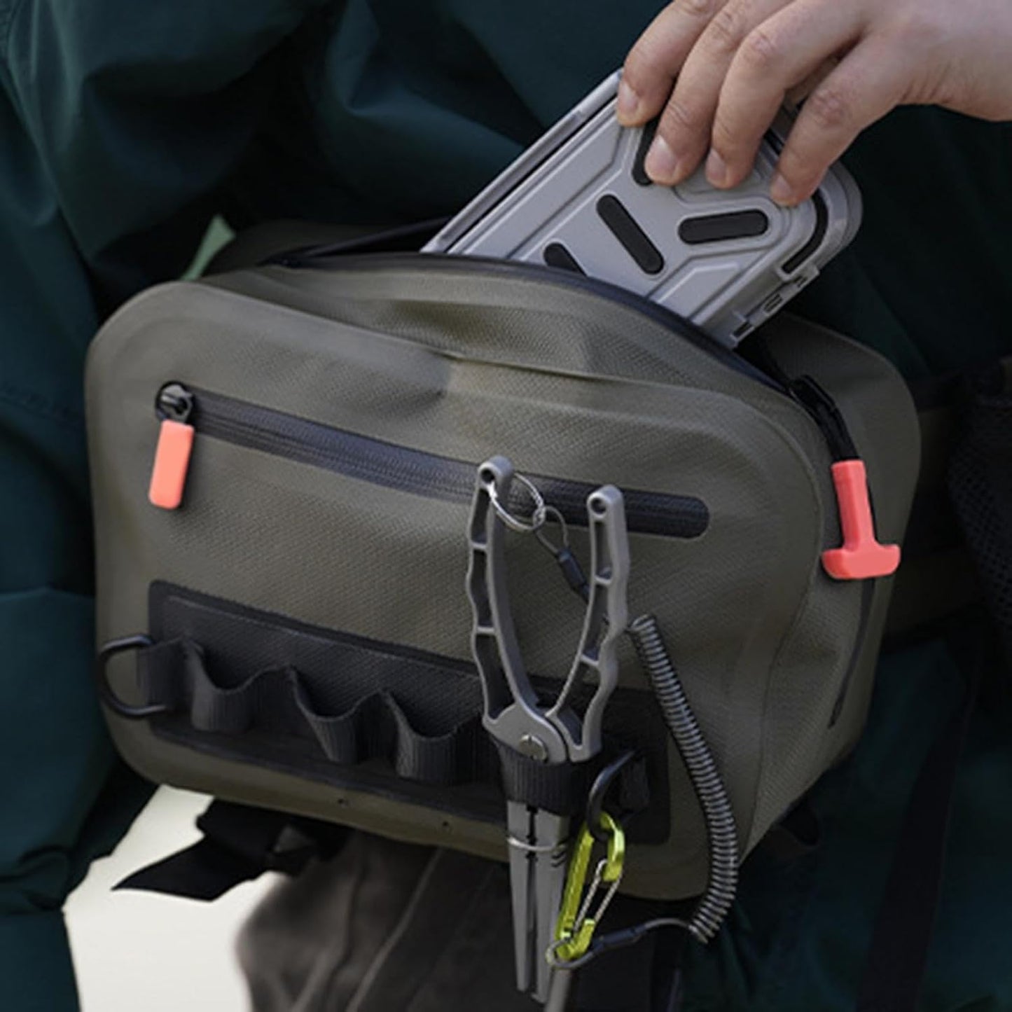 Fishing Sling Bag, Waterproof Tackle Backpack, Multi-Pocket Chest Pack, Product Size About 37x23x14cm Compact Jig Tool Organizer, Lightweight Outdoor Gear for Travel, Hiking