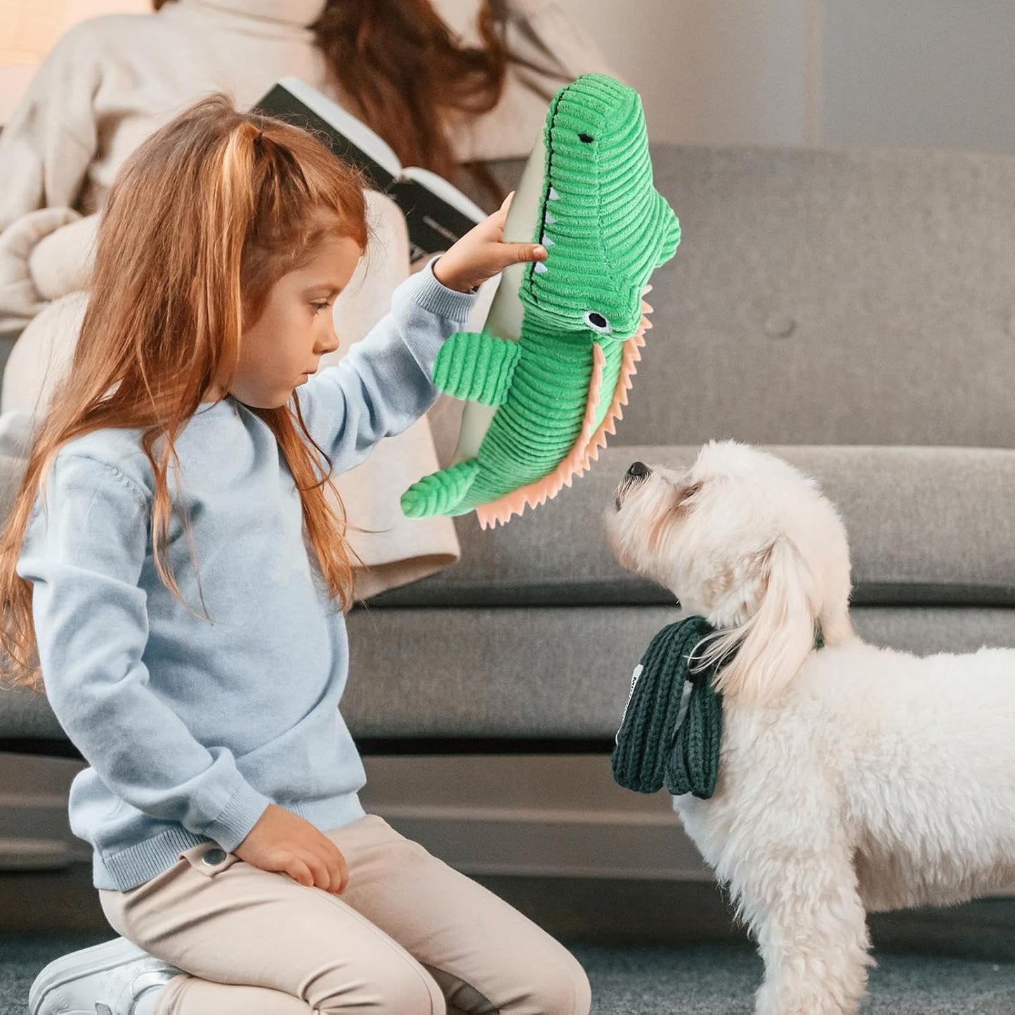 zwxqe Crocodile Stuffed Animal, Dog Plush Toys, Cute Bite-Resistant Soft Chew Toy, Durable Teething Pet Supplies, Interactive Play for Puppies & Dogs to Stay Busy and Entertained