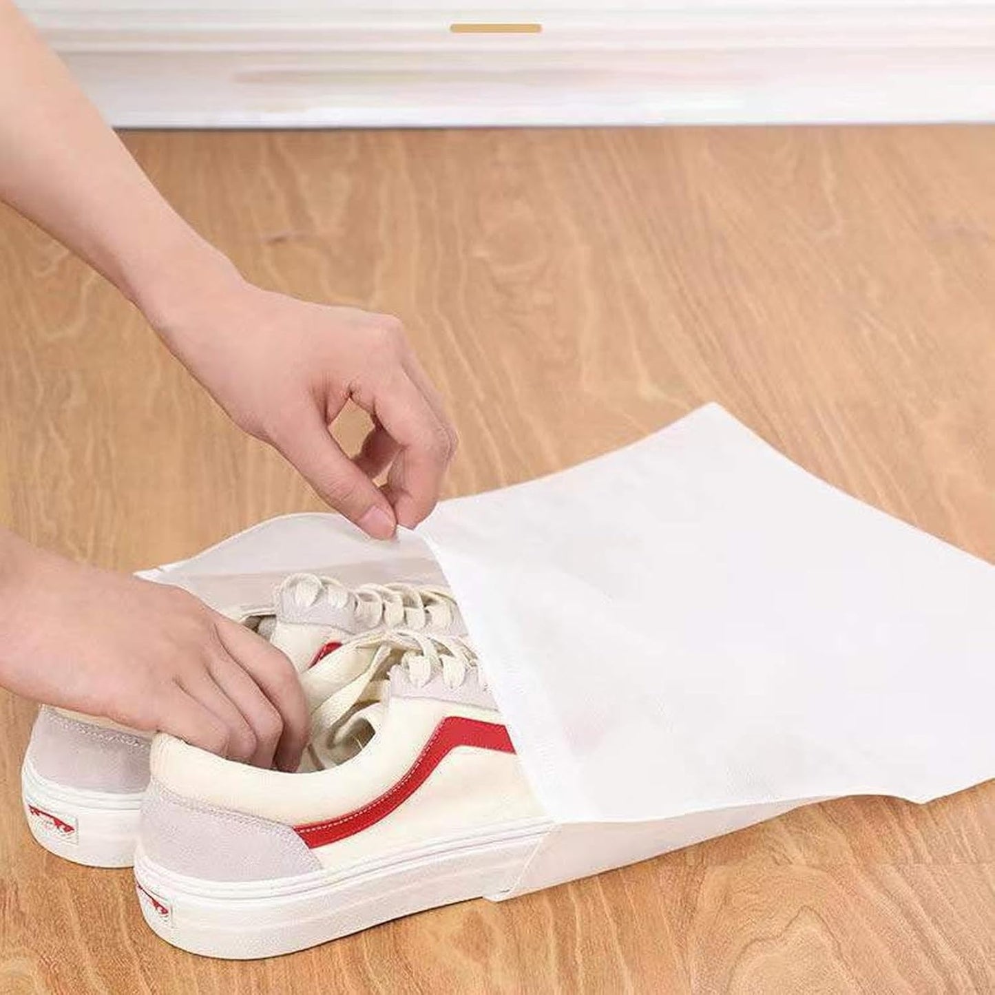 Shoe Dust Bags – Lightweight Storage Pouches, Reusable Shoe Holders | Foldable Dust Resistant Wraps, Non Woven Packing Sacks, For Protecting Footwear During Trips or Closet Organization
