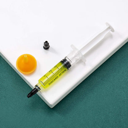 Newborn pet bottle， Pet Feeding bottle that can replace the Original Pacifier, Suitable for Newborn kittens, Puppies, Rabbits, Squirrels and other Small Animals, Most suitable for Newborn small mammals,