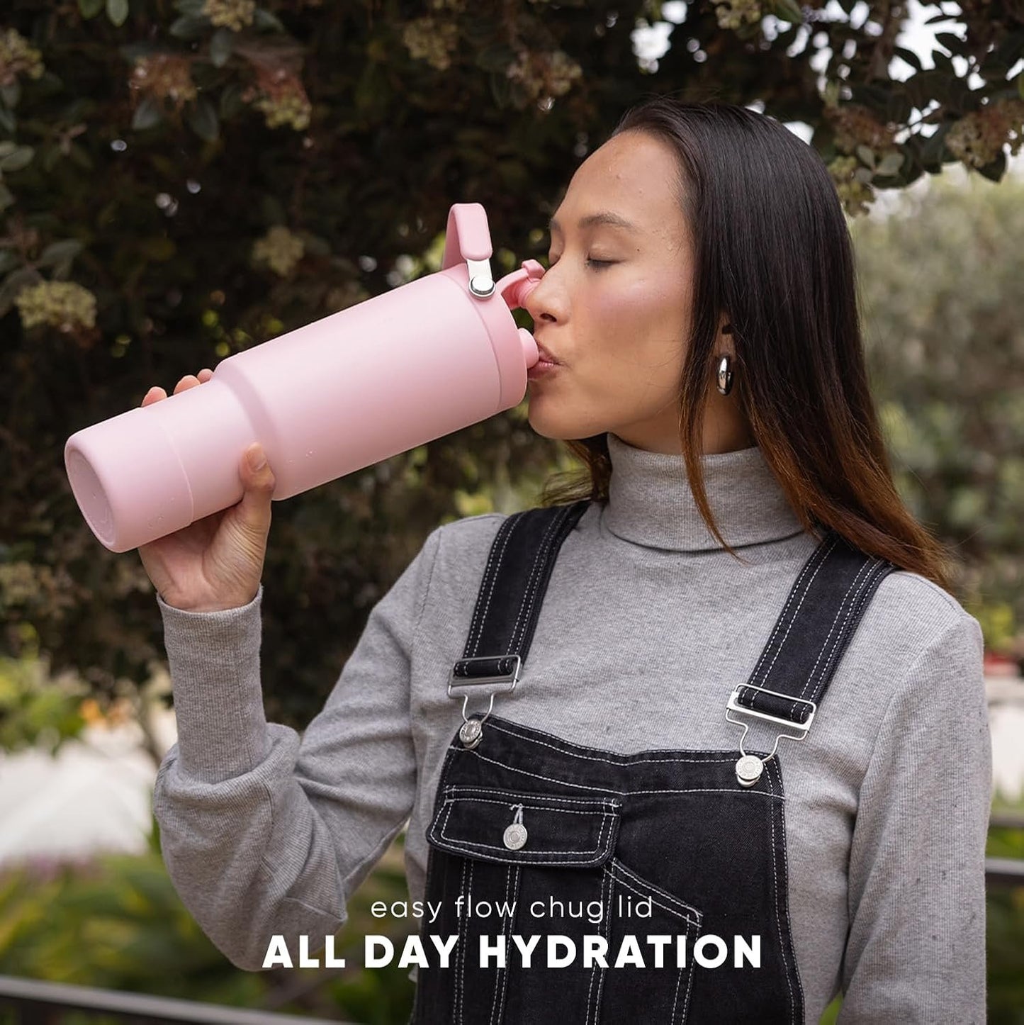 Simple Modern Trek Pivot | 40oz Flip Straw Tumbler with Handle | Water Bottle & Boot | Interchangeable Straw & Chug Lids | Insulated Stainless Steel Jug | Gym Sports Outdoors | Sea Glass Sage