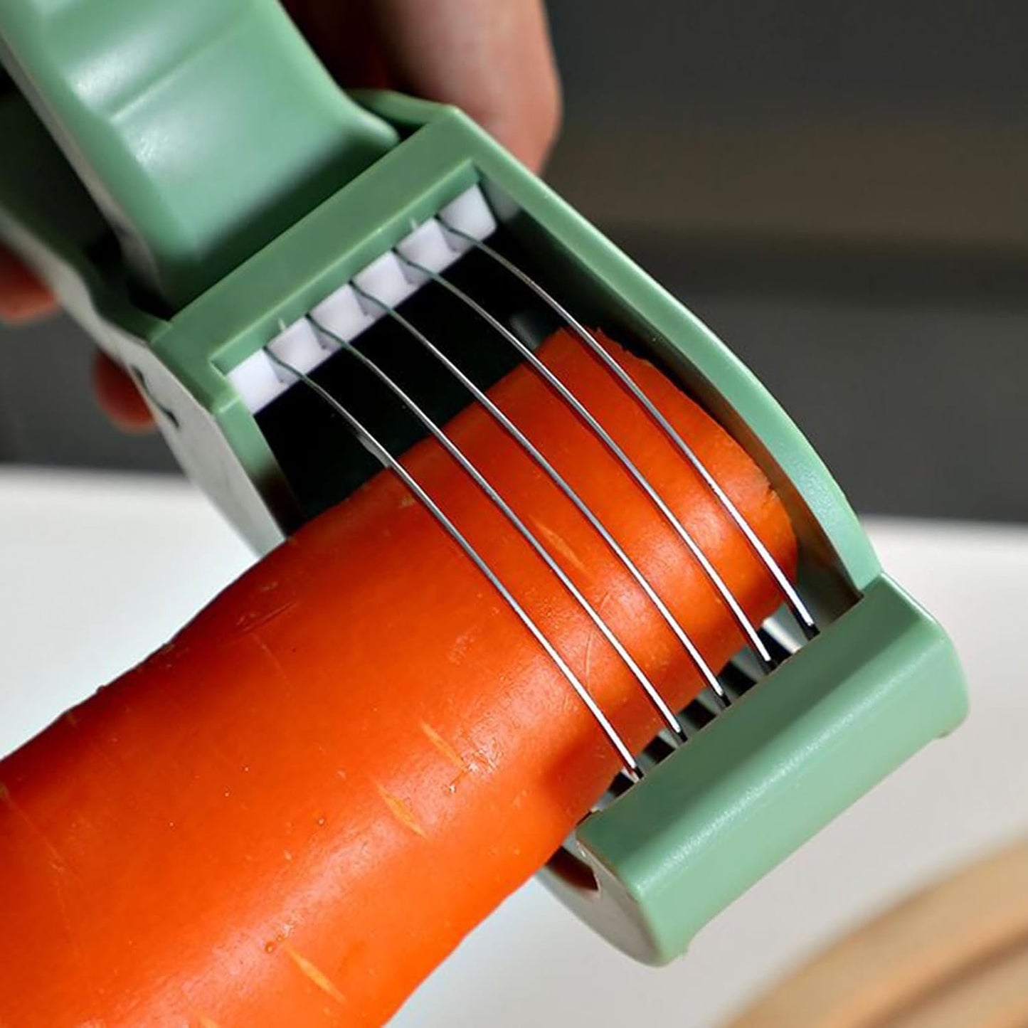 Potato Slicer, Egg Cutter Tool, Kitchen Prep Gadget, Non-Slip Base Design, Multifunctional Food Slicer, Home Restaurant Meal Preparation Use, 17.5 x 6 cm Green Orange