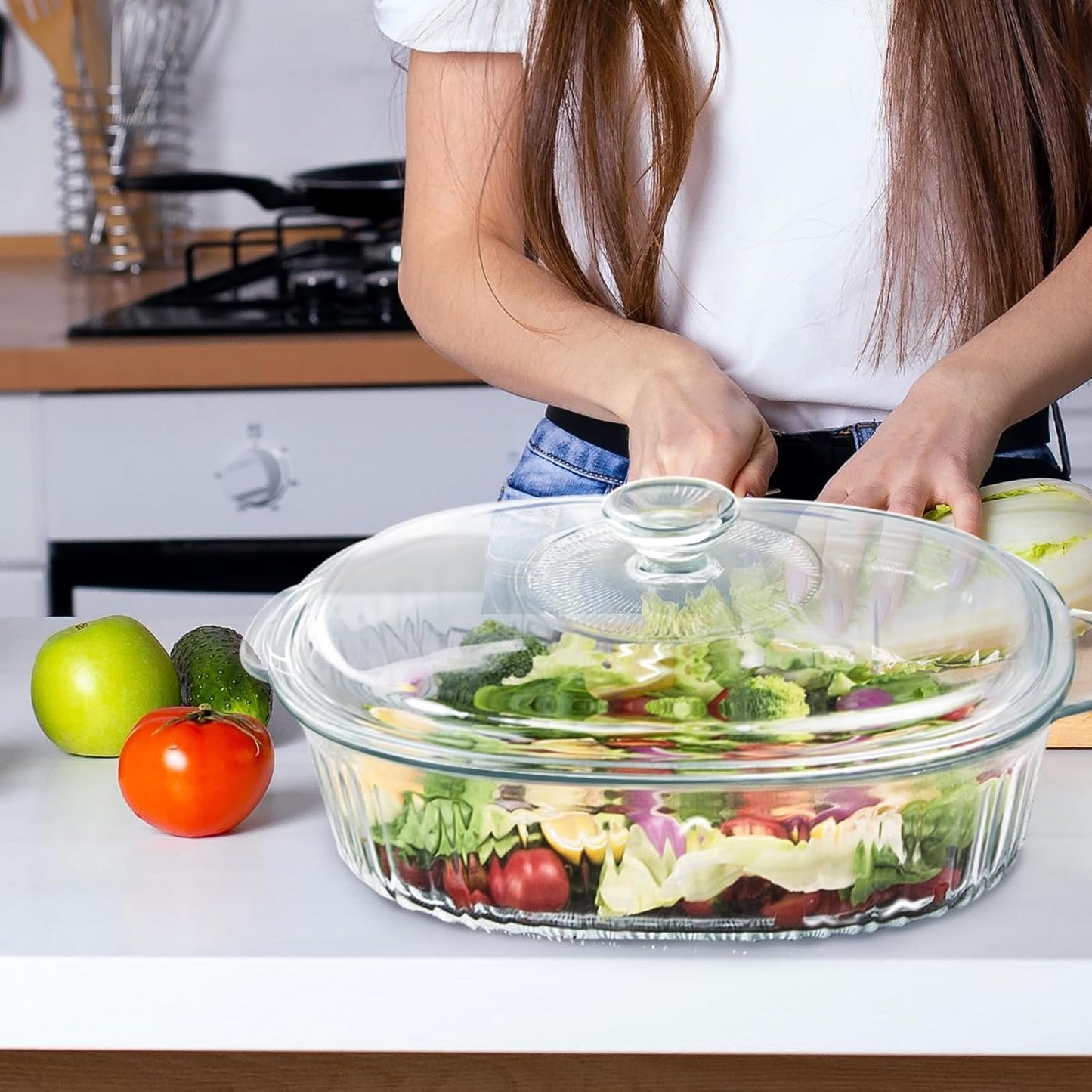 Luvan 2.8L/3Qt Glass Casserole Dish with Lid and Handle, Clear Lead-Free Glass Baking Dish Casserole Cookware, Oven and Microwave Safe, Suitable for Marinating,Baking,Cooking