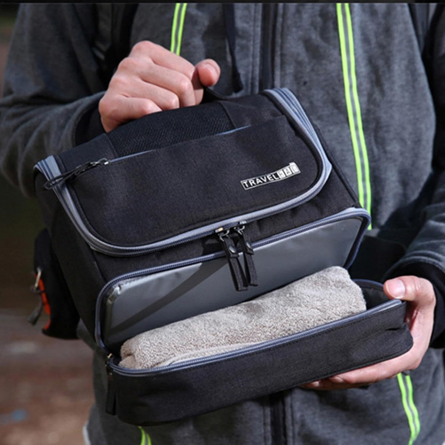Travel Toiletry Bag, Zipper Travel Pouch, Wet Dry Separation Bag, Travel Storage Pouch, Home Travel Pouch, Portable Toiletry Storage, Toiletry Bag with Hook, Travel Organizer for Toiletries, Black,