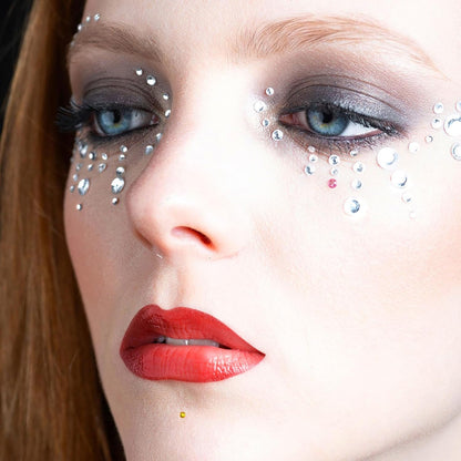 RTRTGS 5 Sheets Make Up,Glitter Gems Stickers for Face,Rhinestones Stickers for Face,Self Adhesive Rhinestones,for Face Make Up Accessories for Festival and Decoration